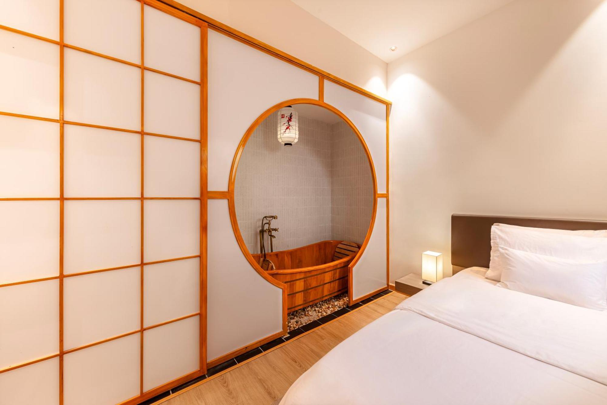 Secret Garden Hotel Хошимин Екстериор снимка