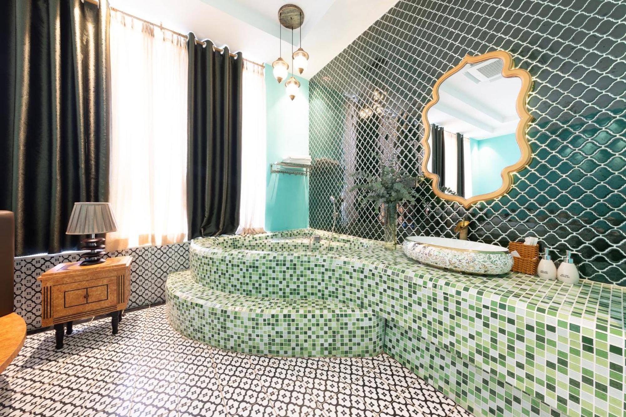 Secret Garden Hotel Хошимин Екстериор снимка