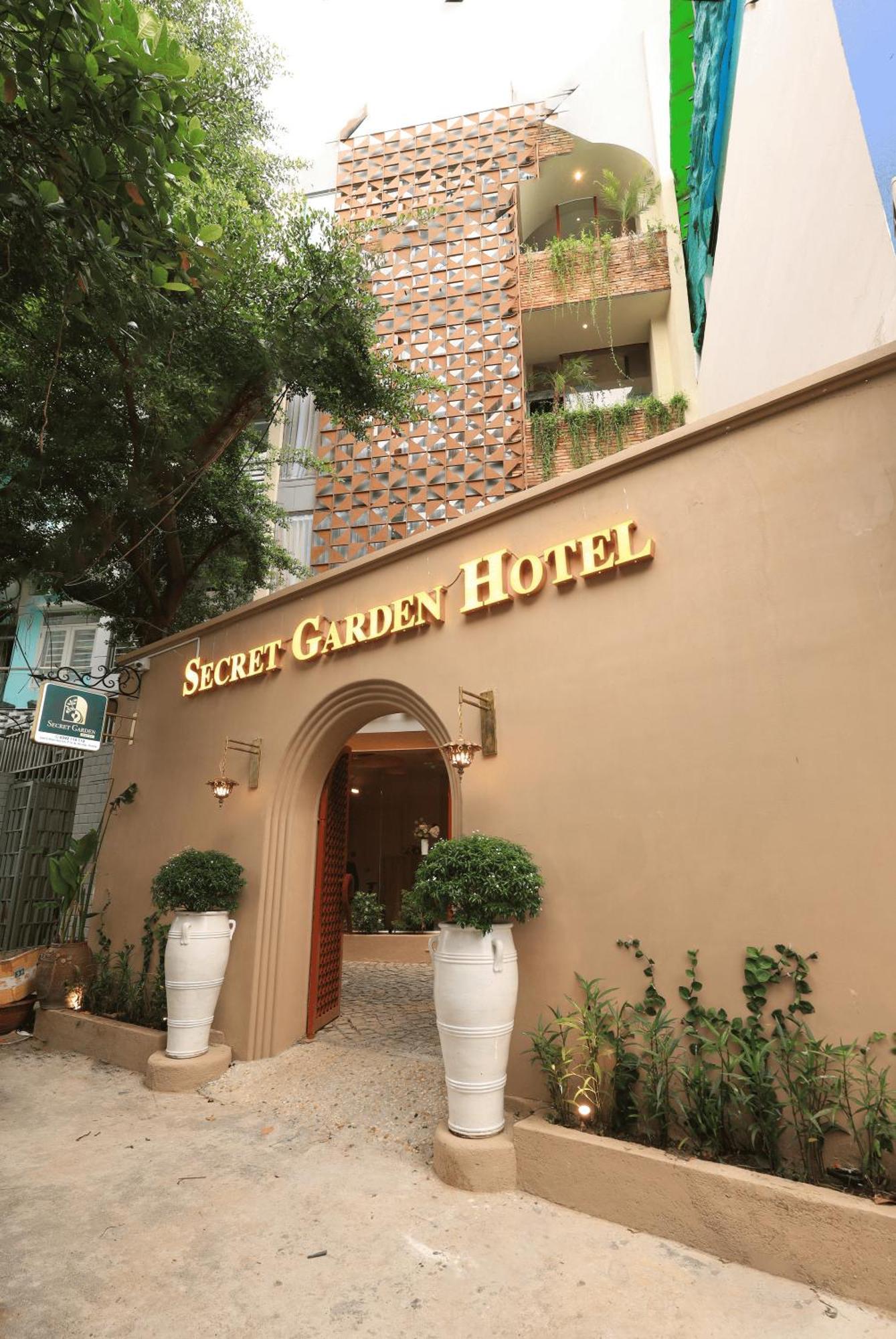 Secret Garden Hotel Хошимин Екстериор снимка